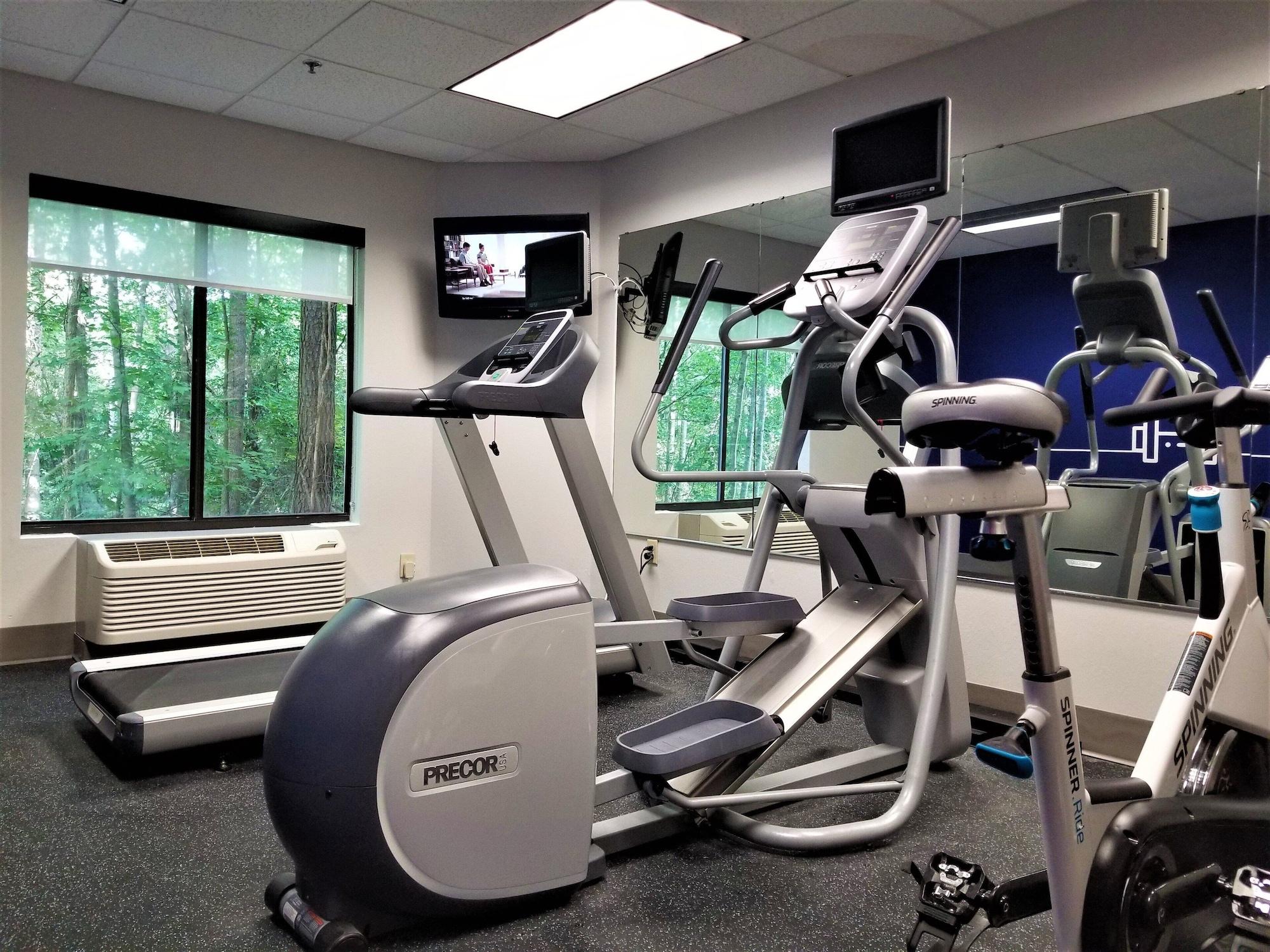 Gimnasio Holiday Inn Express Apex - Raleigh by IHG