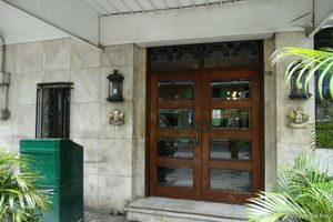 Alojamiento - Adriatico Arms Hotel