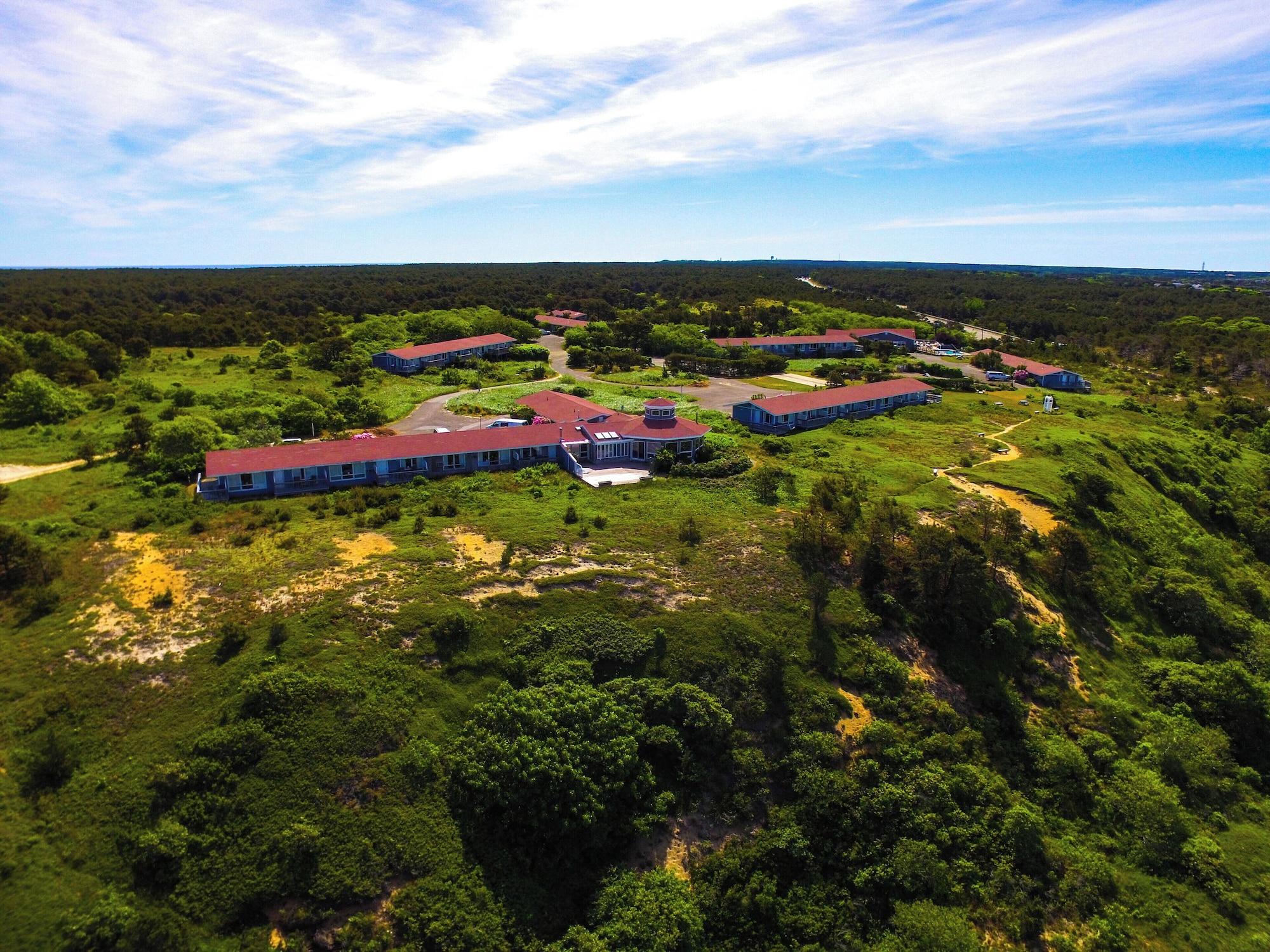 Vista Exterior Dune Crest Hotel