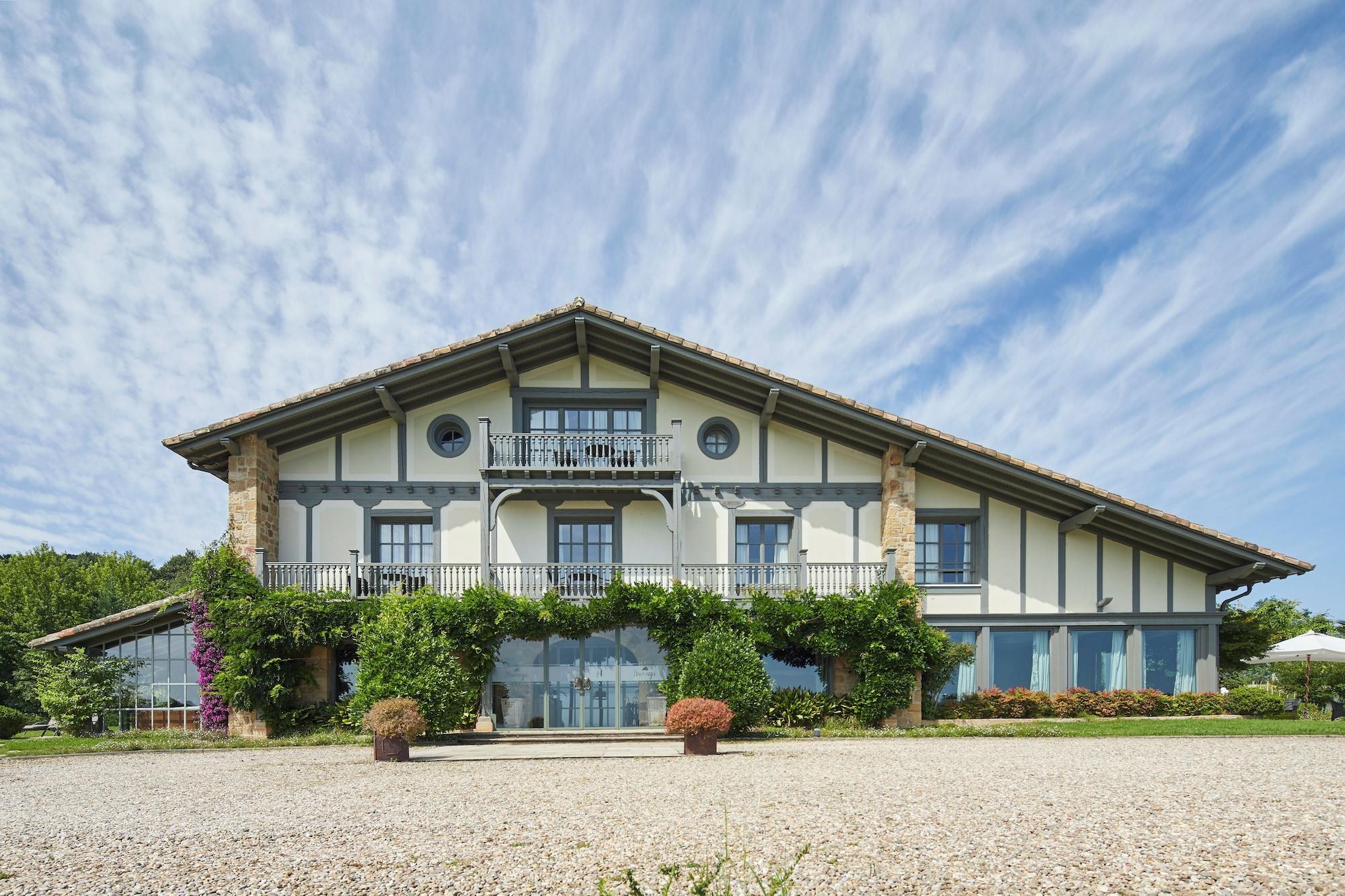 Vista Exterior Hotel Iturregi
