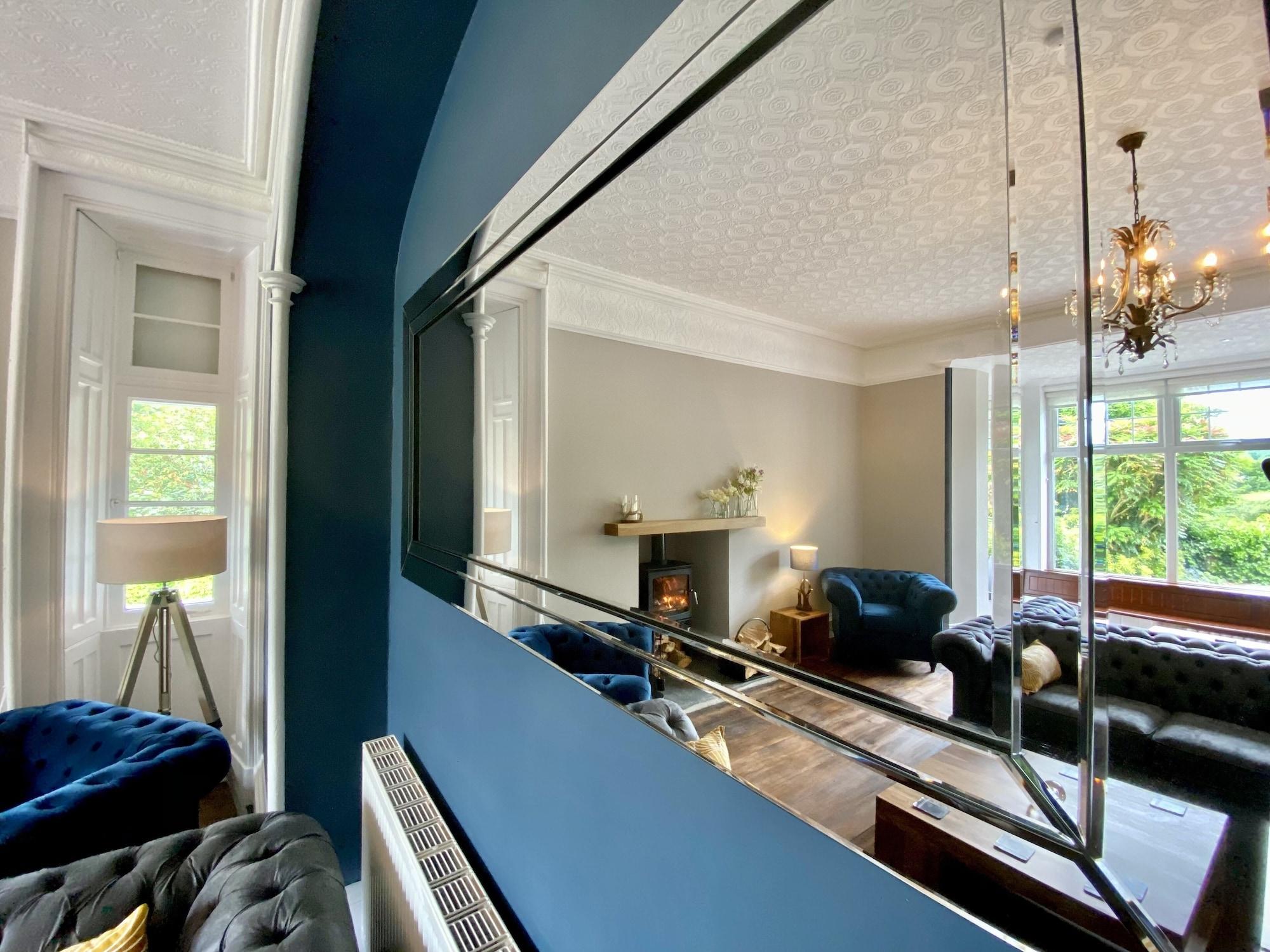 Bar/Salón Crow How Country Guest House