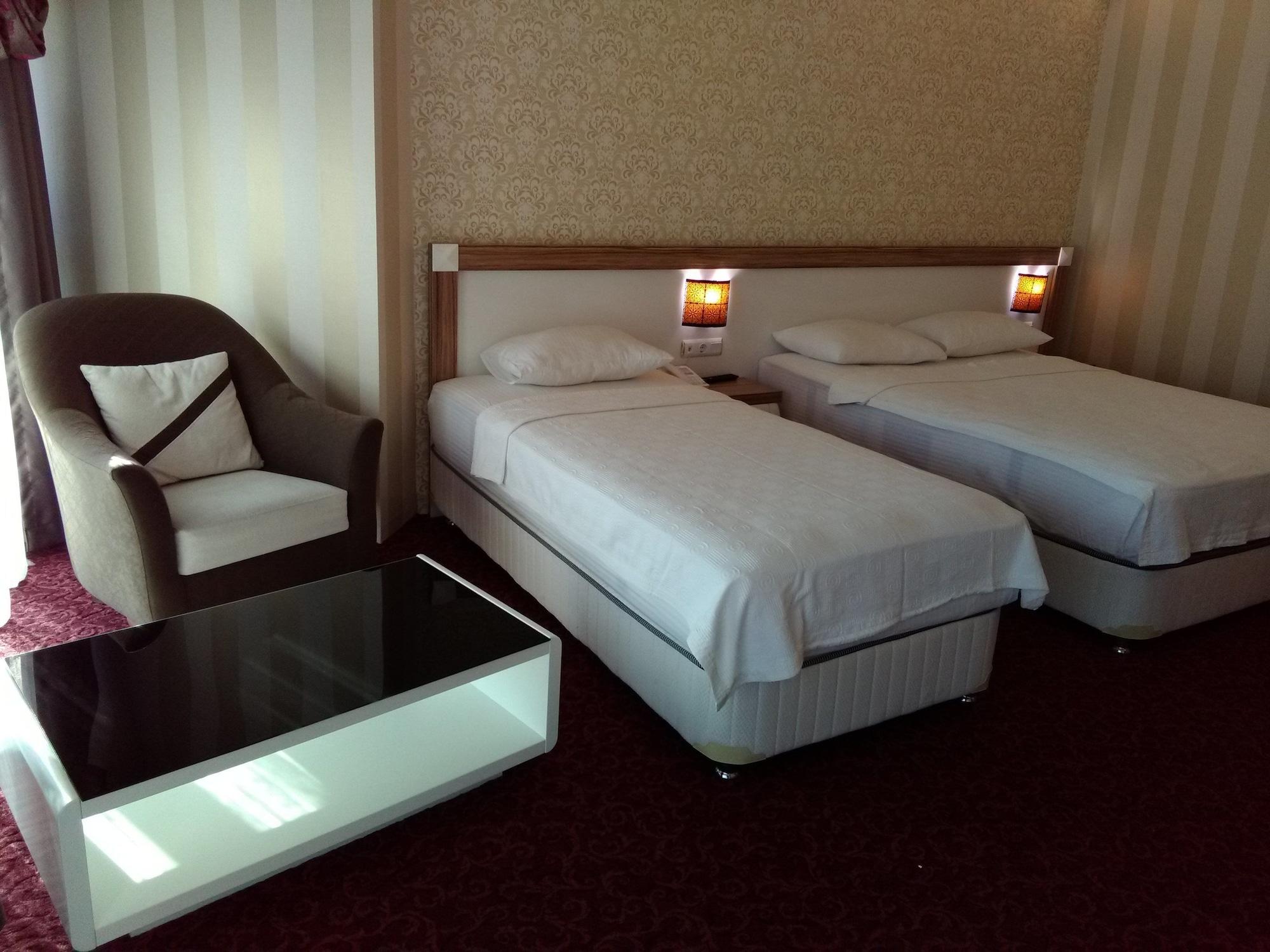 Habitación RMS Atlas Otel