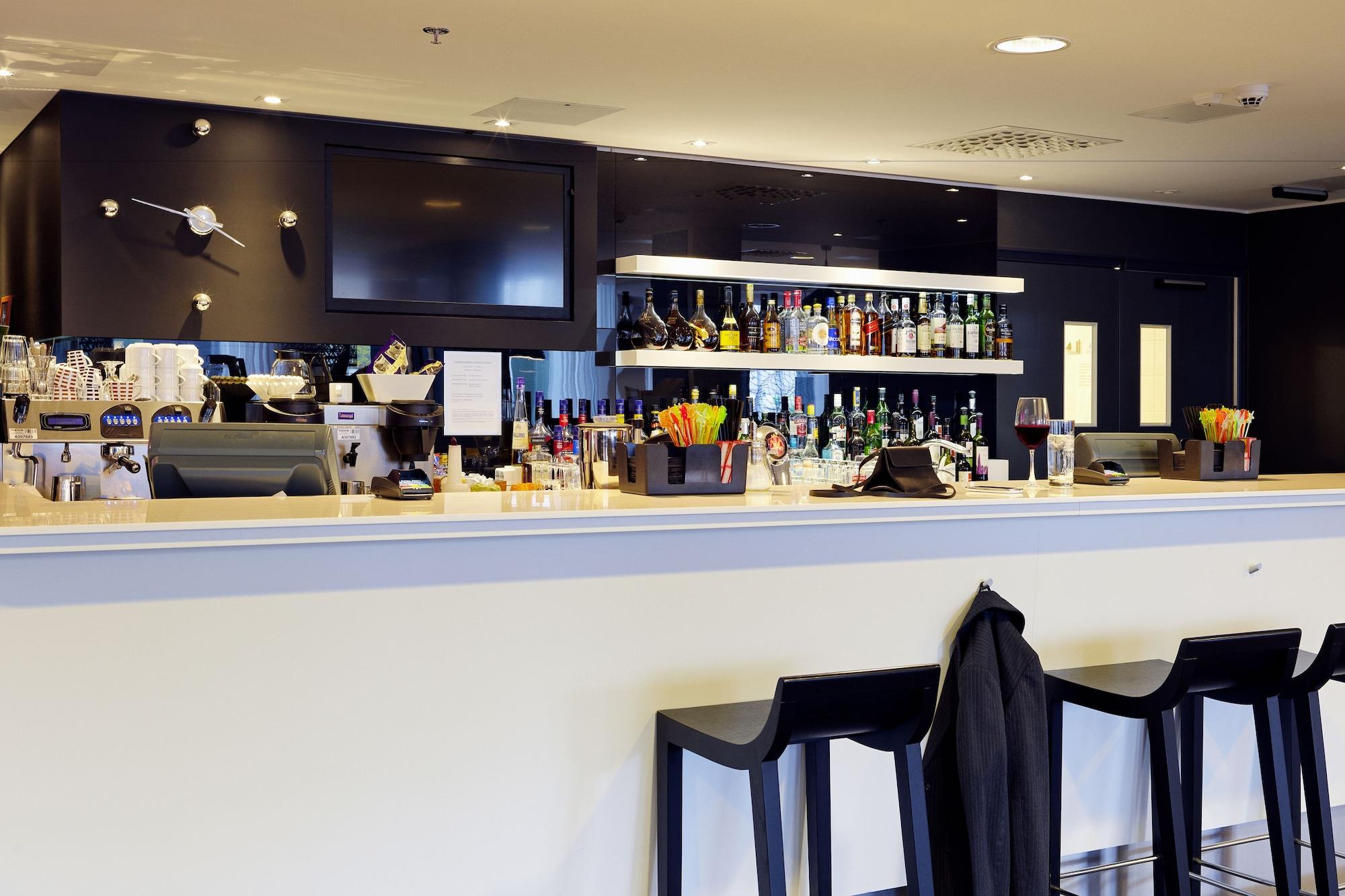 Bar/Salón Scandic Tampere Station