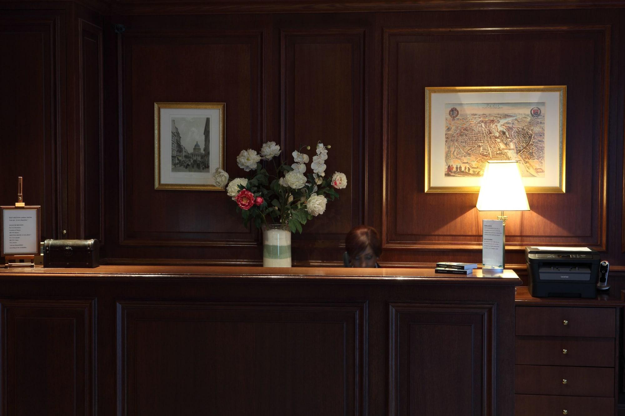 Vista Lobby Amiral Hôtel