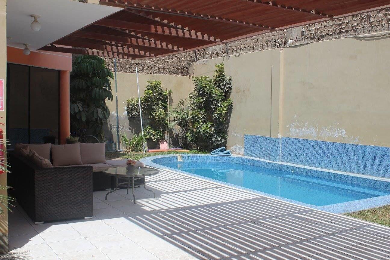 Varios Hostal Shalom