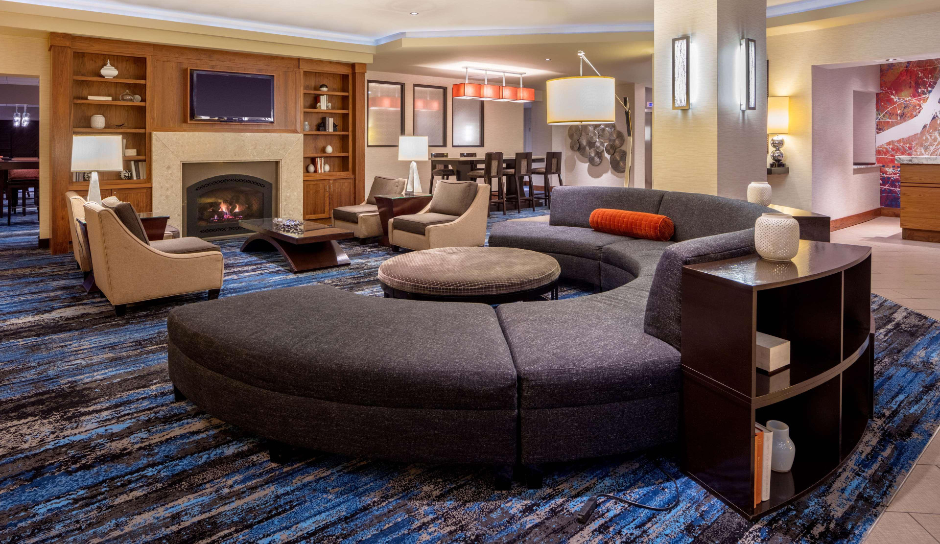 Vista Lobby DoubleTree Suites by Hilton Minneapolis Downtown