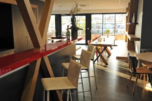 Alojamiento - Colmar Hotel