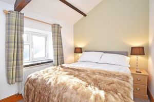 Alquiler Vacacional - Refurbished 3 bed cottage with log burner - sleeps 5. Pet friendly