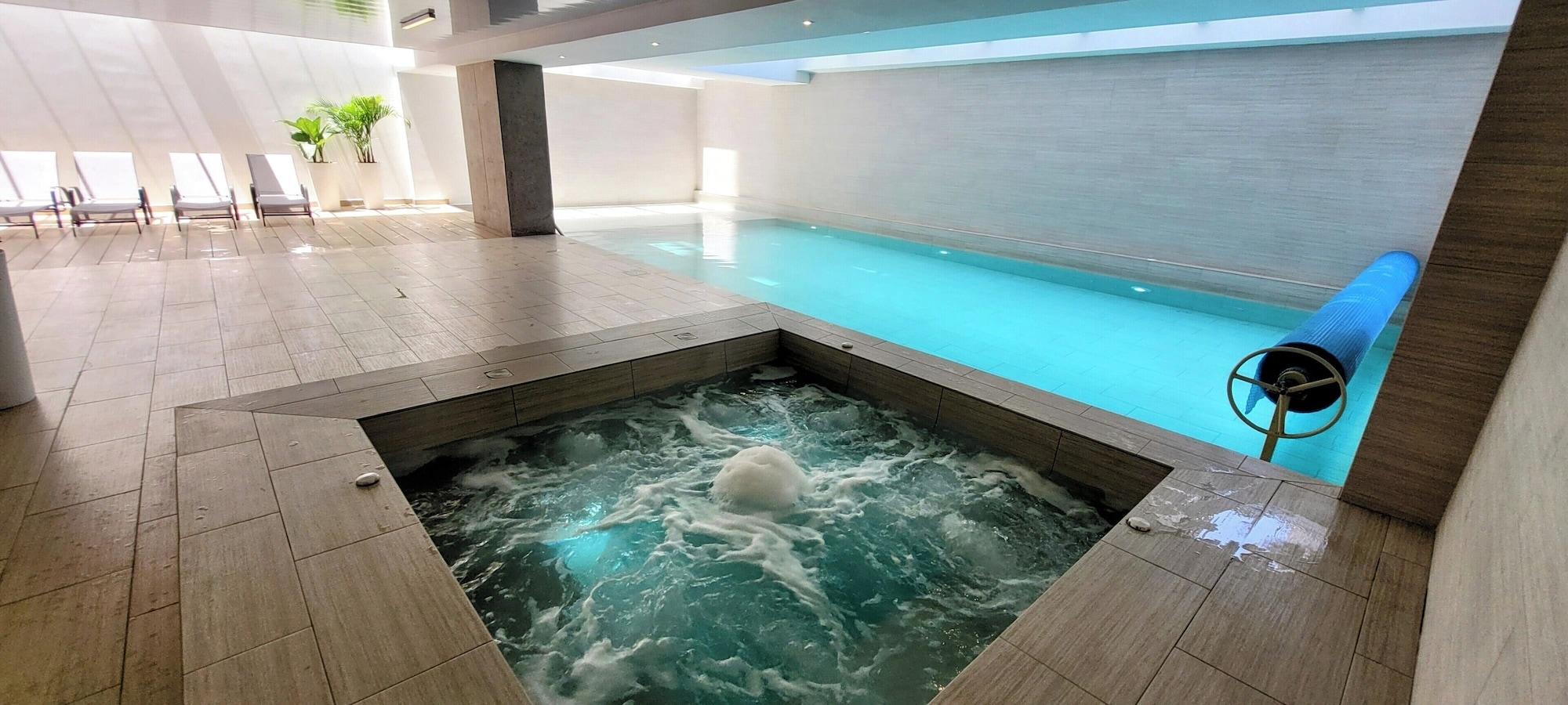 Spa Acqualina Suites and Spa