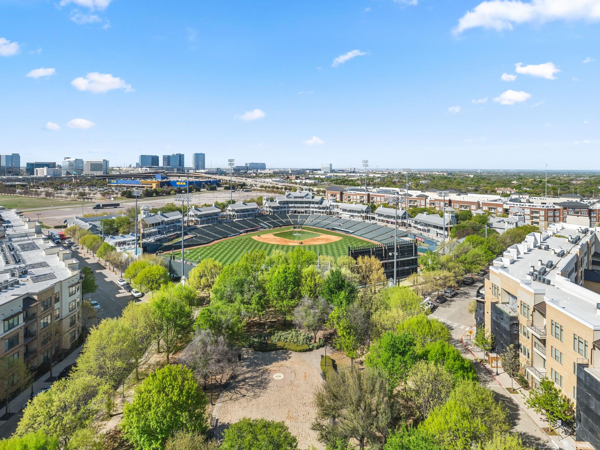 Playa Embassy Suites by Hilton Dallas Frisco Hotel & Convention Center