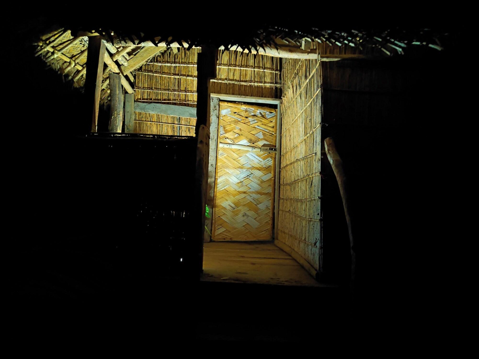 Varios Montanna Lodge