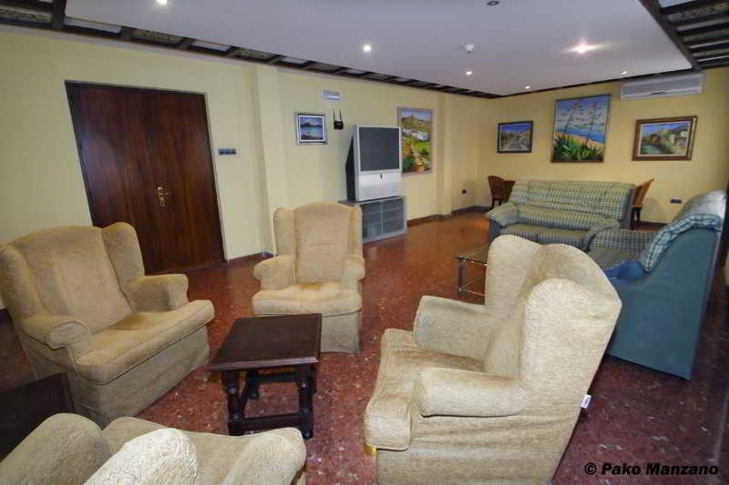Vista Lobby Hotel Sevilla