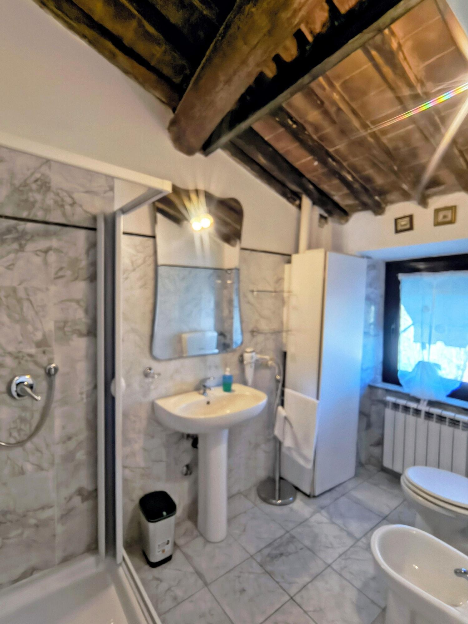 Equipamiento de Habitación Agriturismo Locanda del Papa