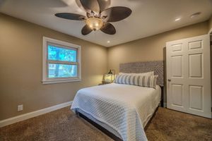 Alquiler Vacacional - Lakefront Getaway at Lake of the Ozarks – Your Perfect Summer Escape!