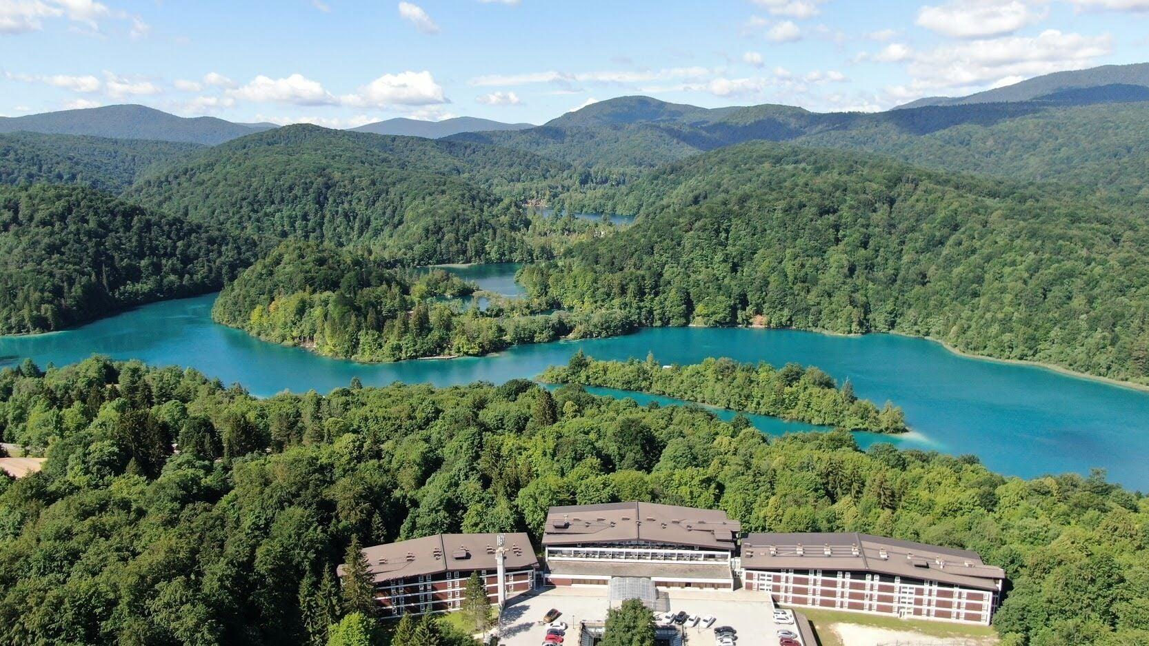 Varios Hotel Jezero