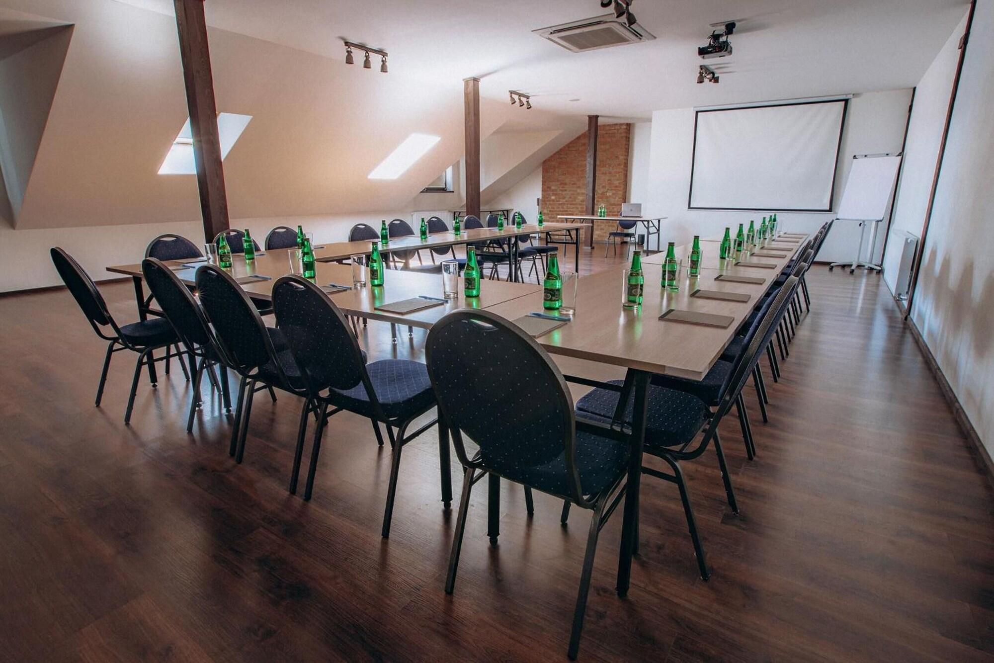 Sala de Reuniones Dwór Klembów