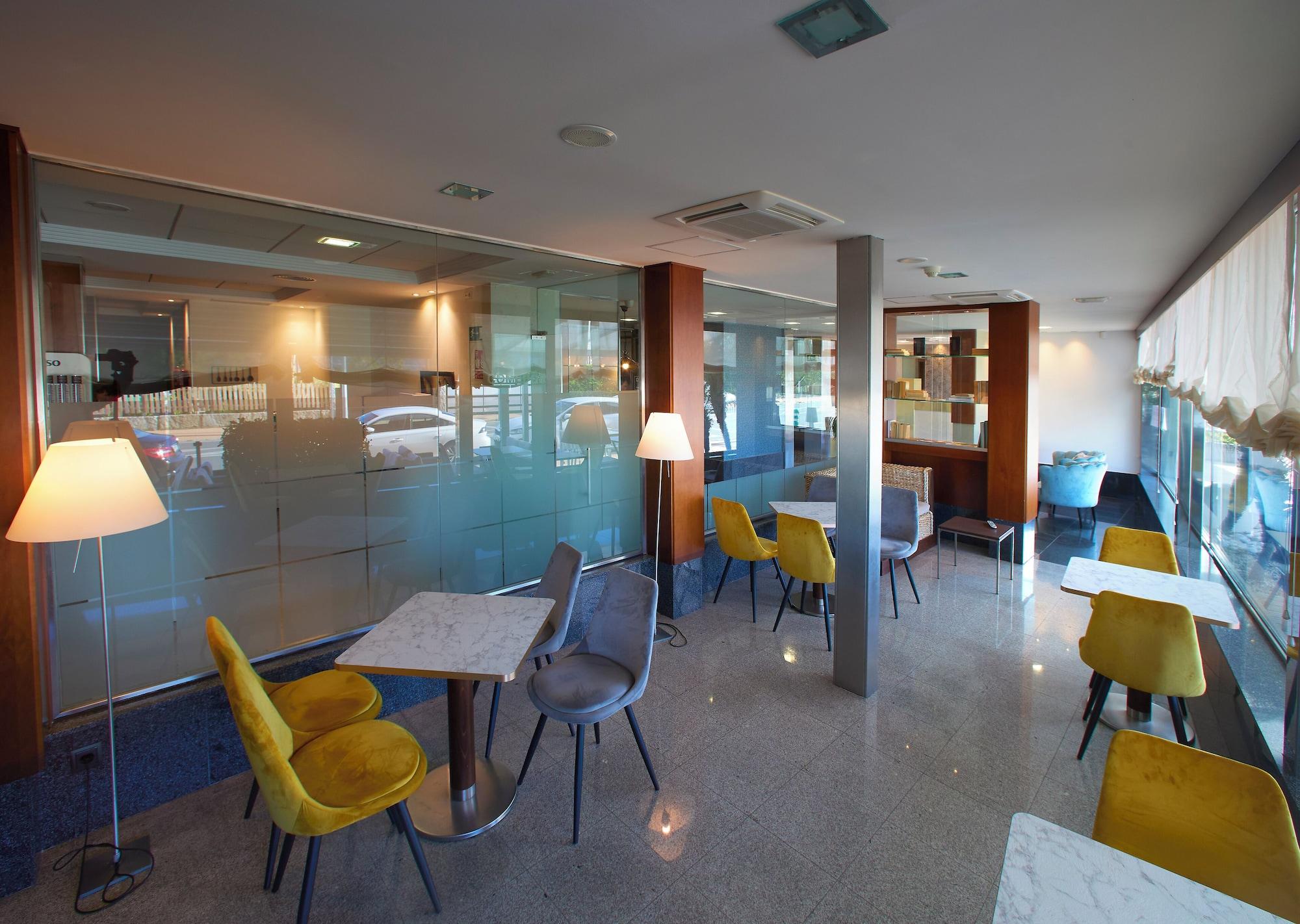 Bar/Salón Hotel Canelas