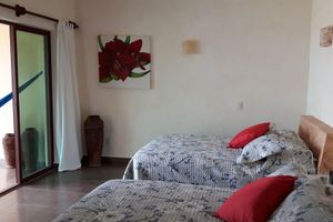 Alquiler Vacacional - CASA MONARCA. Self sustained house in La Ropa, Zihuatanejo, Gro. México.