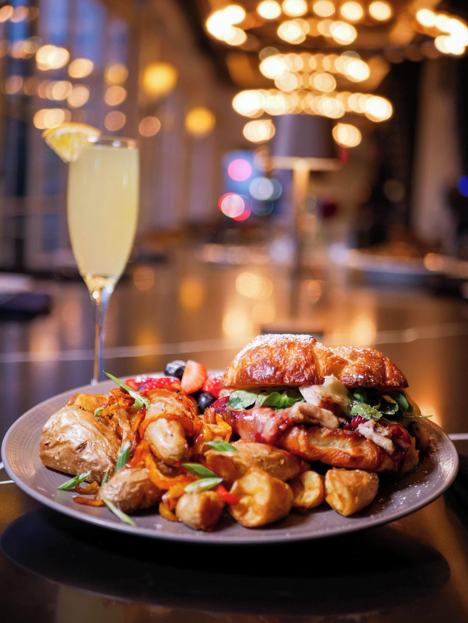 Restaurant Curtiss Hotel, an Ascend Collection Hotel