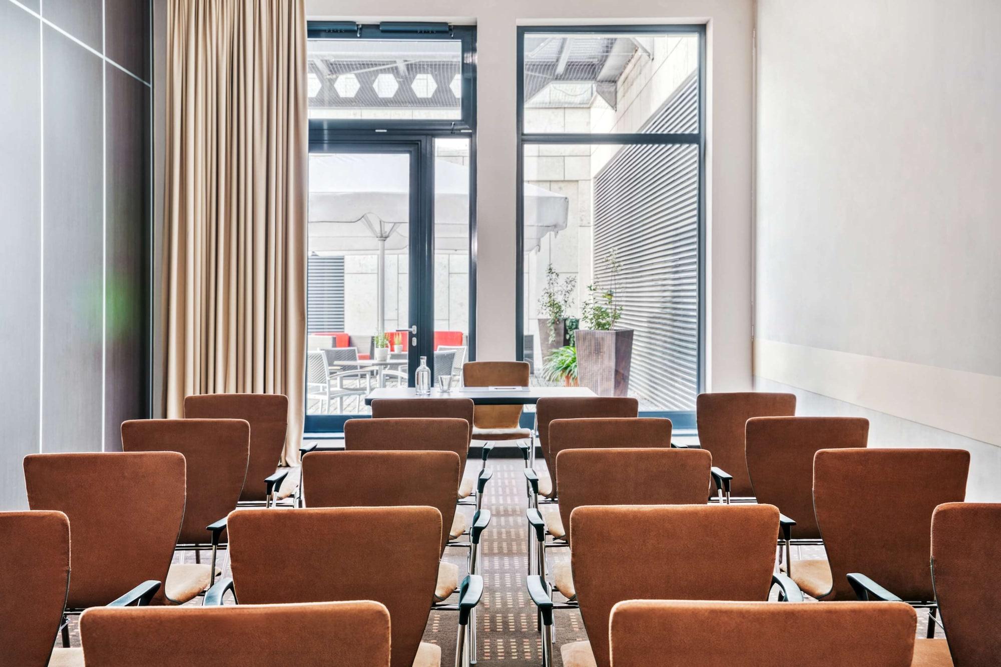 Sala de Reuniones IntercityHotel Dresden