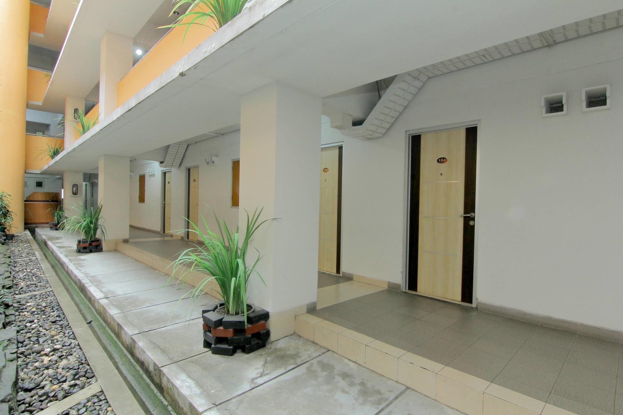 Varios University Hotel Yogyakarta