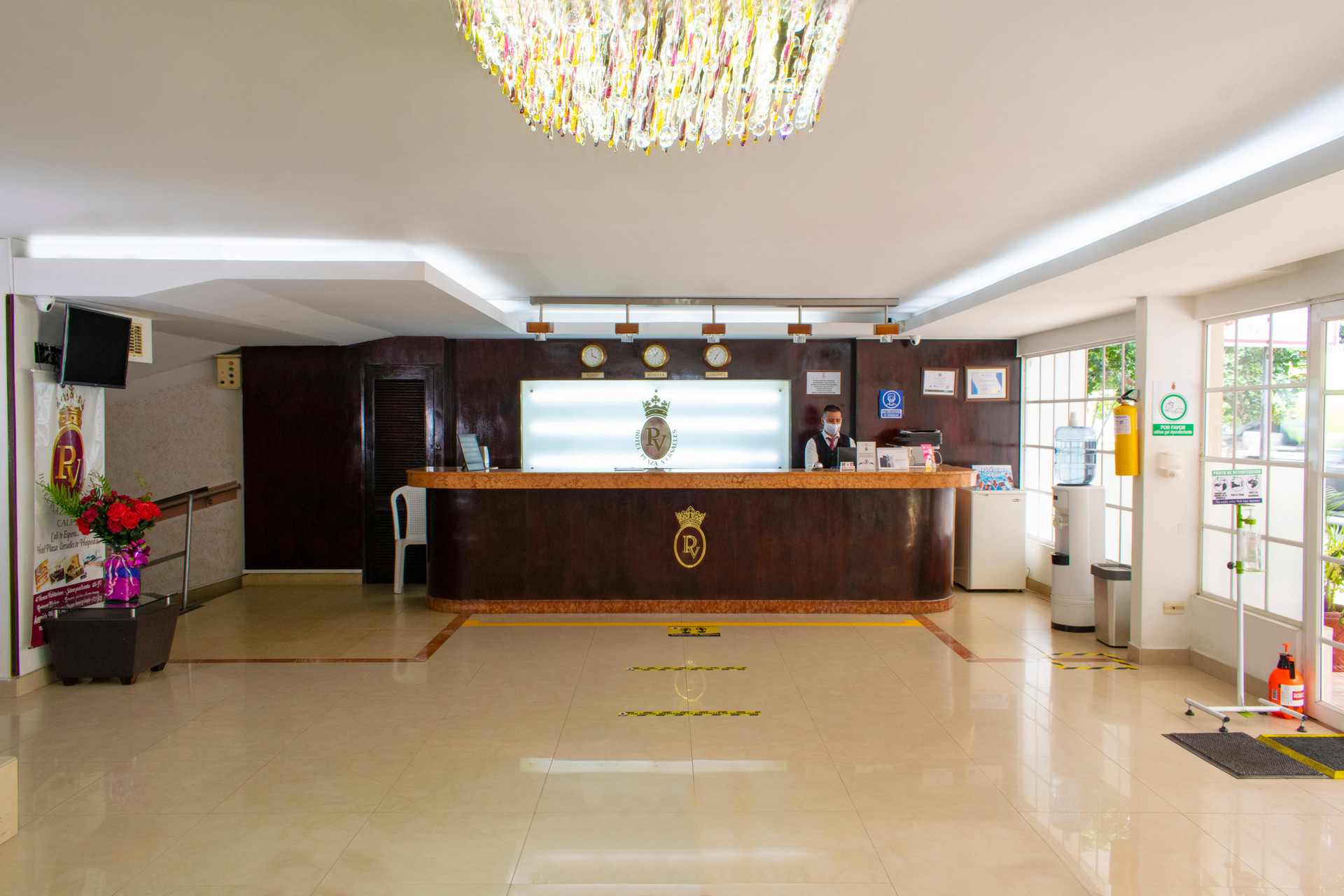 Vista Lobby Hotel Plaza Versalles