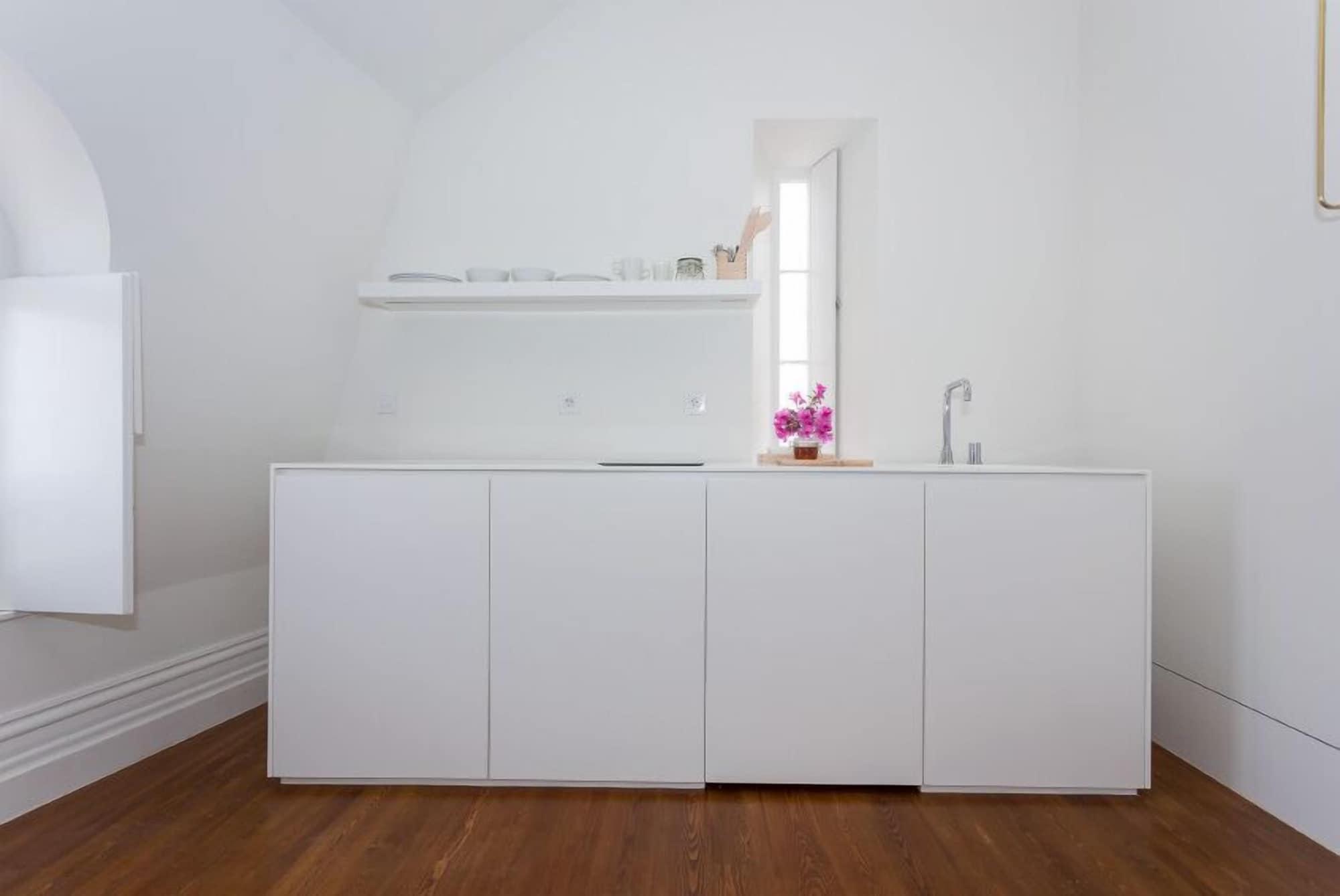 Equipamiento de Habitación Armazéns Cogumbreiro