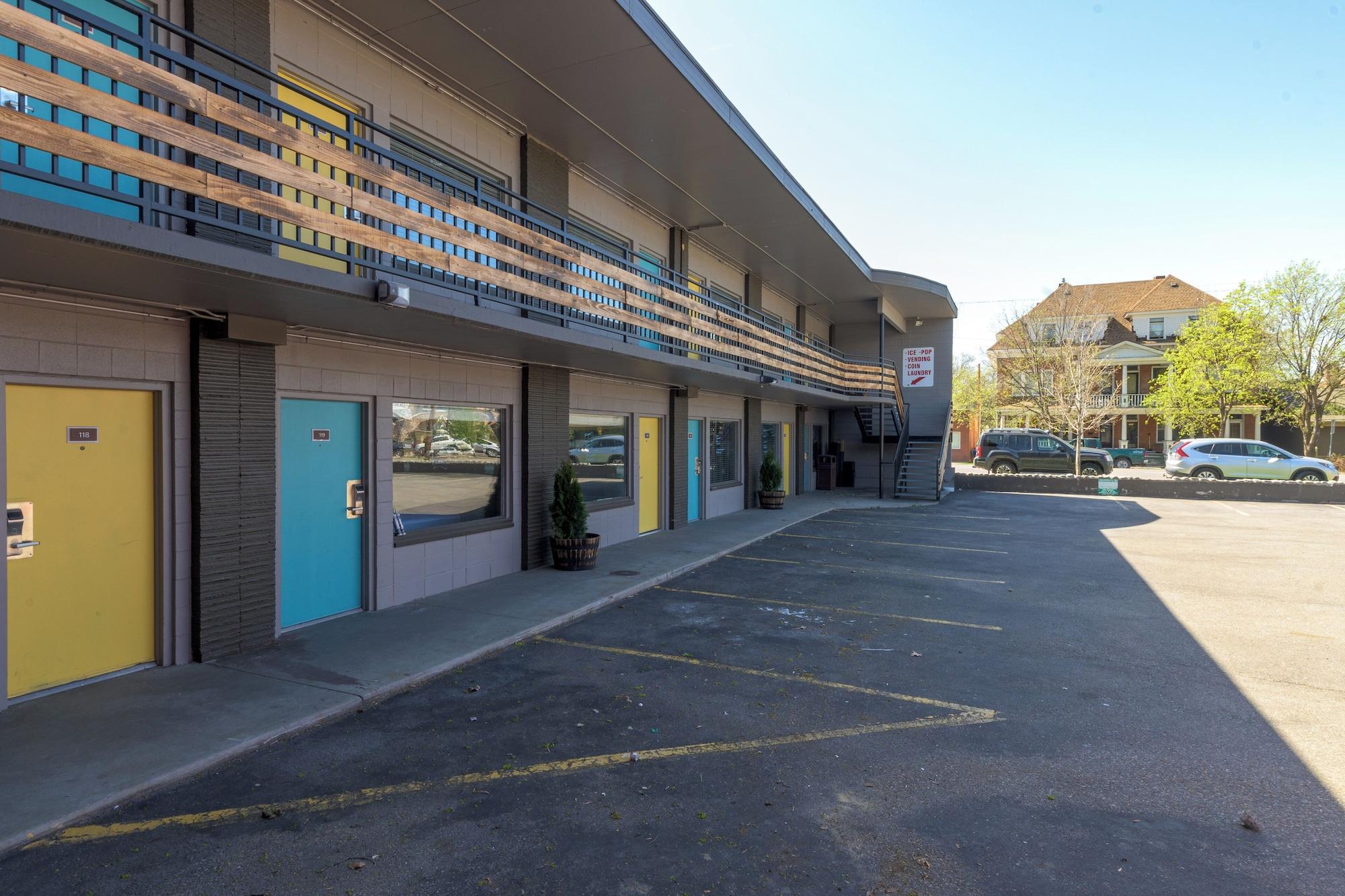 Vista Exterior Bel Aire Motel