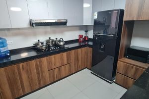 Alquiler Vacacional - Lujoso Departamento. EN Estreno Centrico Cochera Porton Electrico