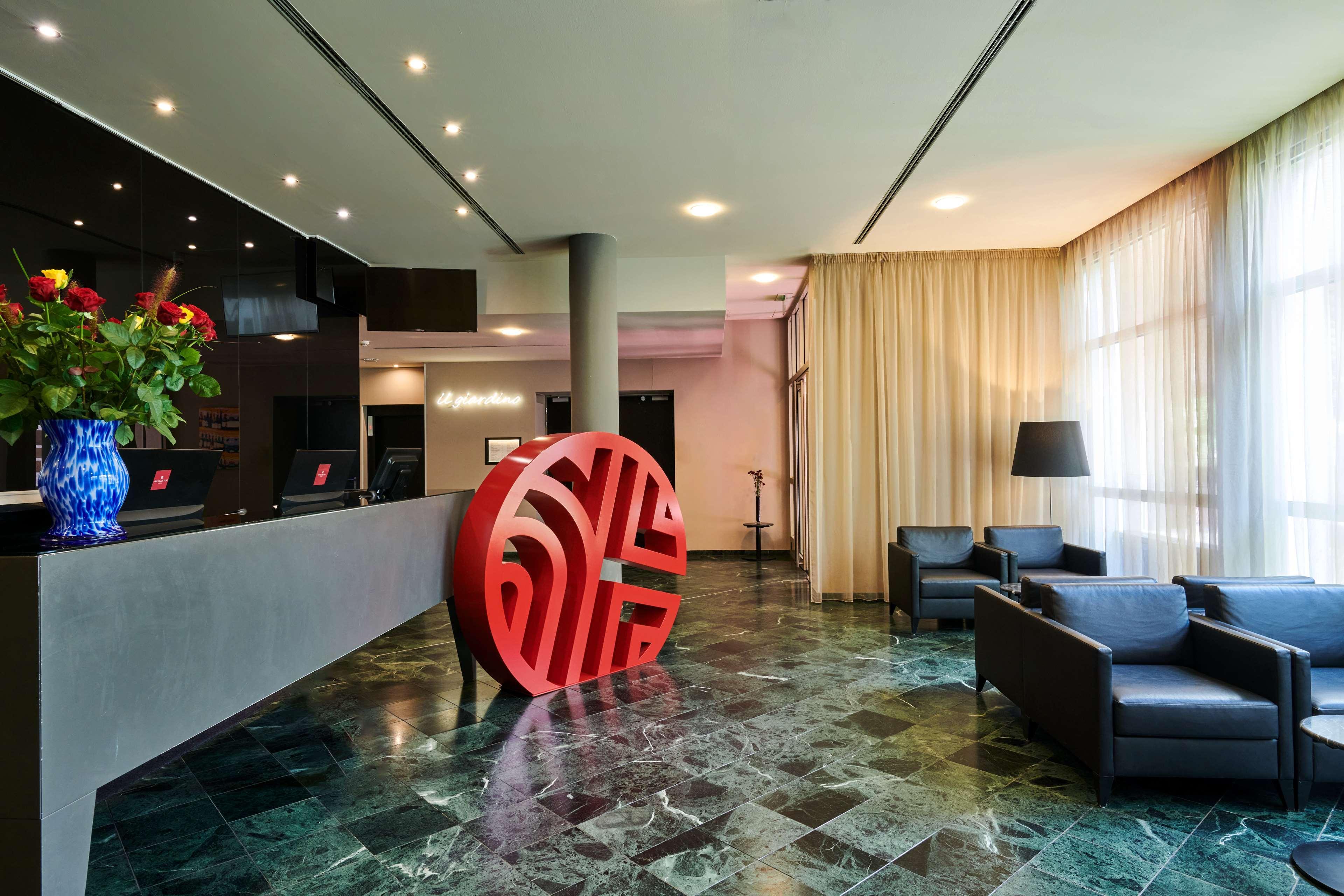 Vista Lobby NH Collection Prague