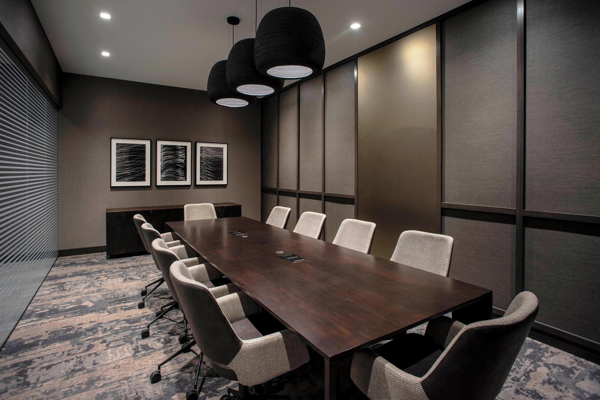 Sala de Reuniones AC Hotel by Marriott Boston Cleveland Circle