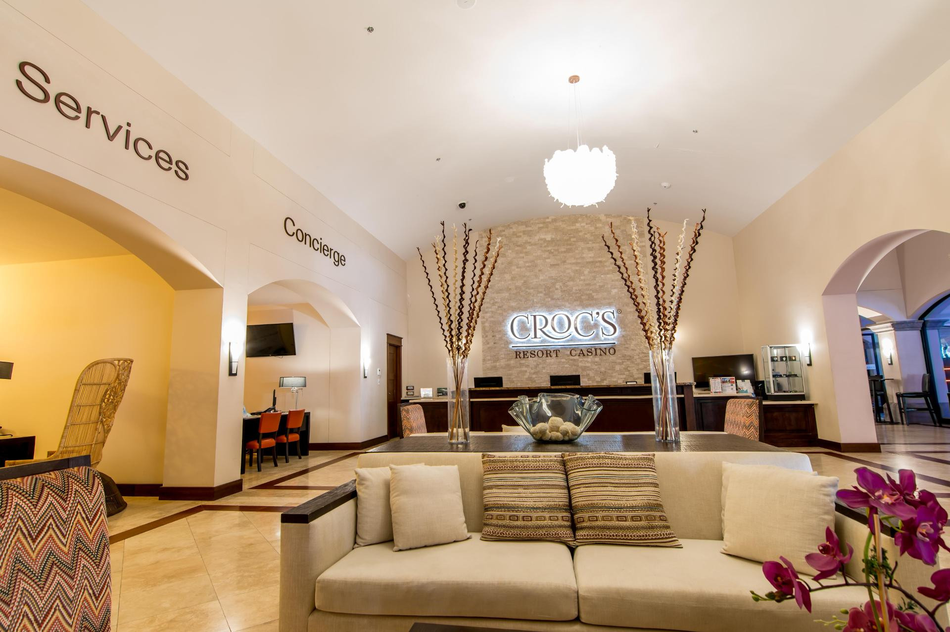 Vista Lobby Crocs Resort & Casino
