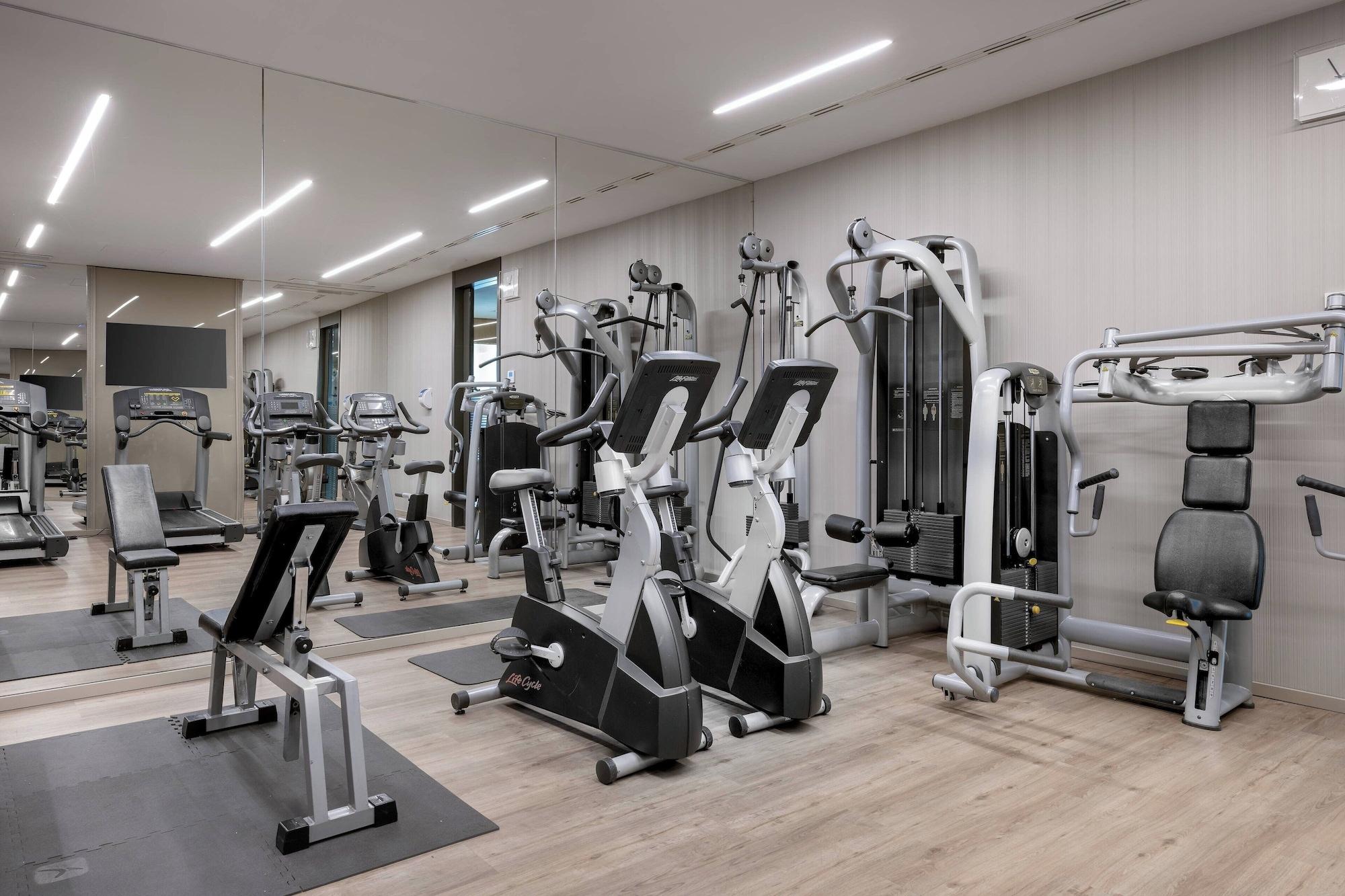 Gimnasio AC Hotel Barcelona Fórum by Marriott