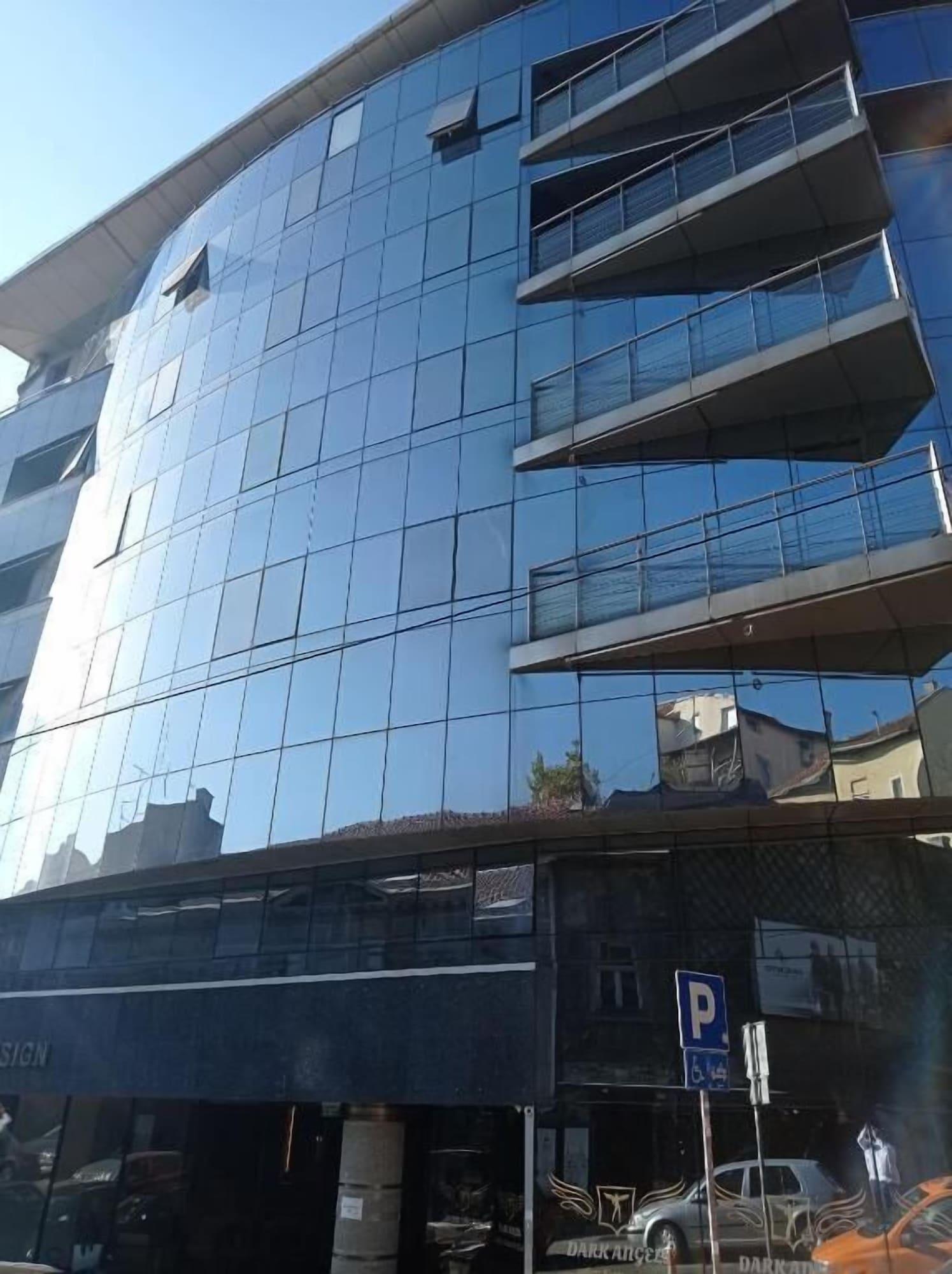 Vista Exterior Nobel Design Hotel
