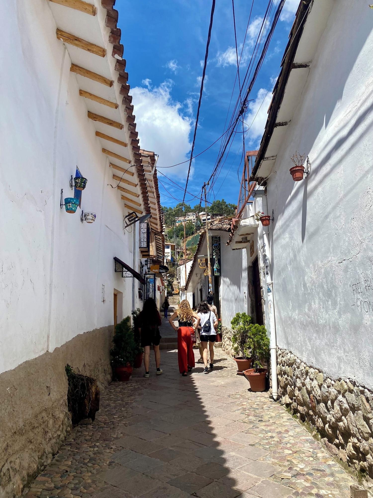 Vista Exterior Amira's House Cusco