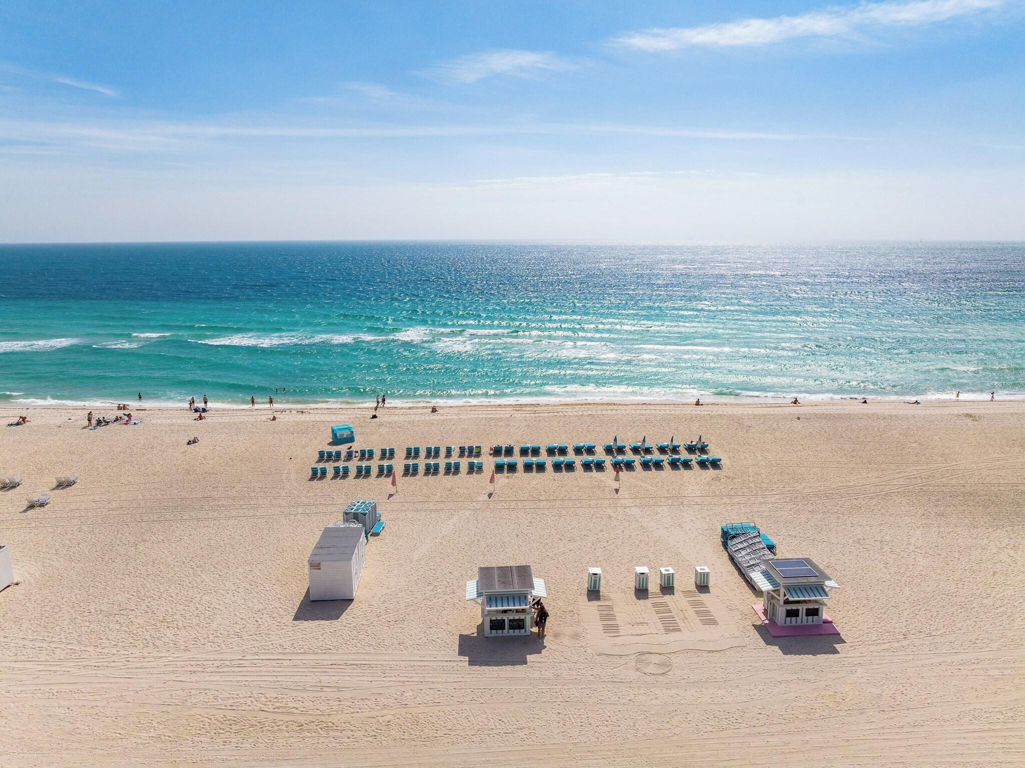 Playa The Savoy Hotel & Beach Club