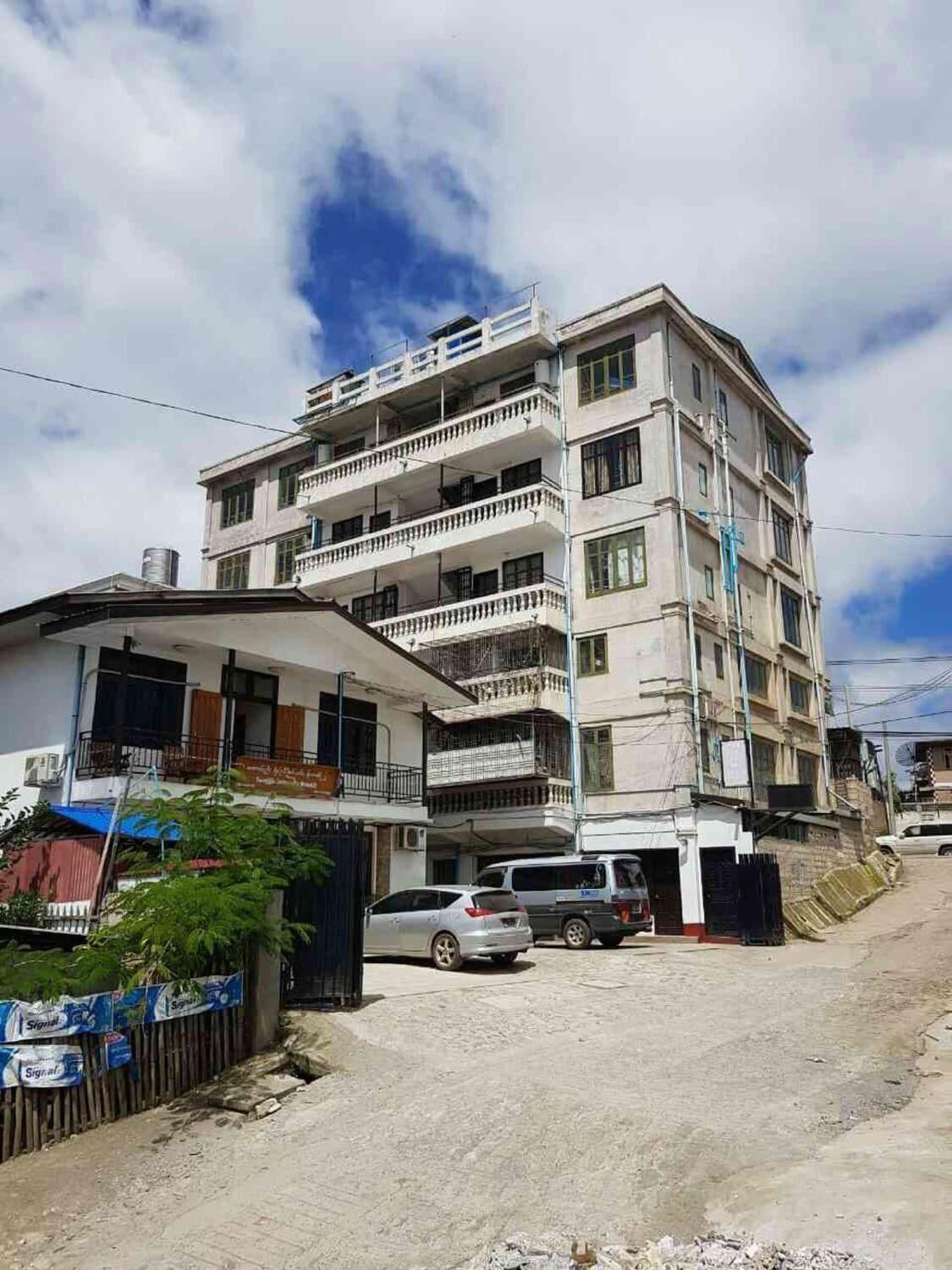 Vista Exterior Taunggyi Golden Wing Motel 2 - Hostel