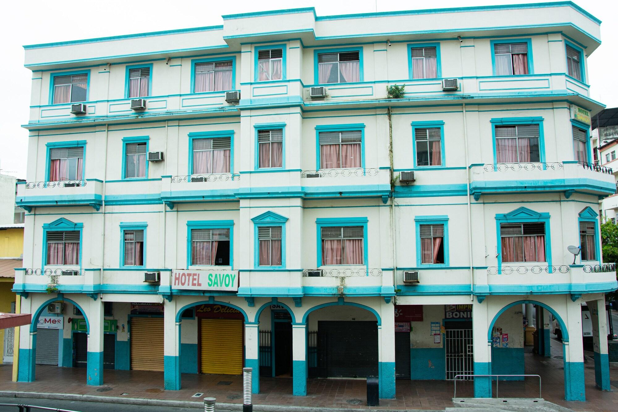 Vista Exterior Hotel Savoy 1