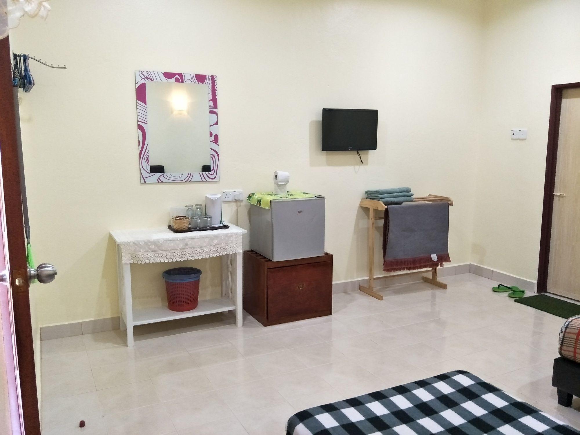 Set de Habitación Motel Aurora Damai