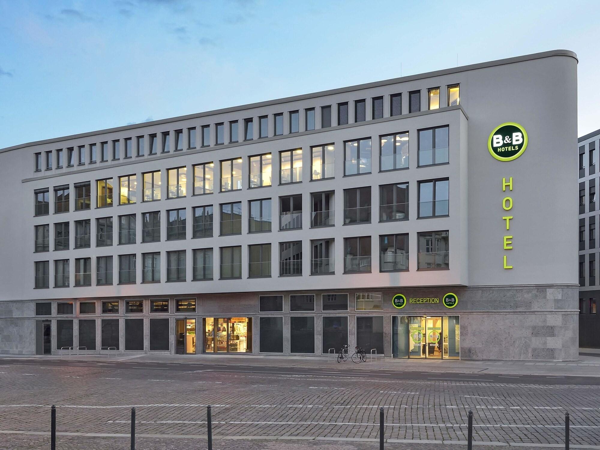 Varios B&B HOTEL Halle (Saale)