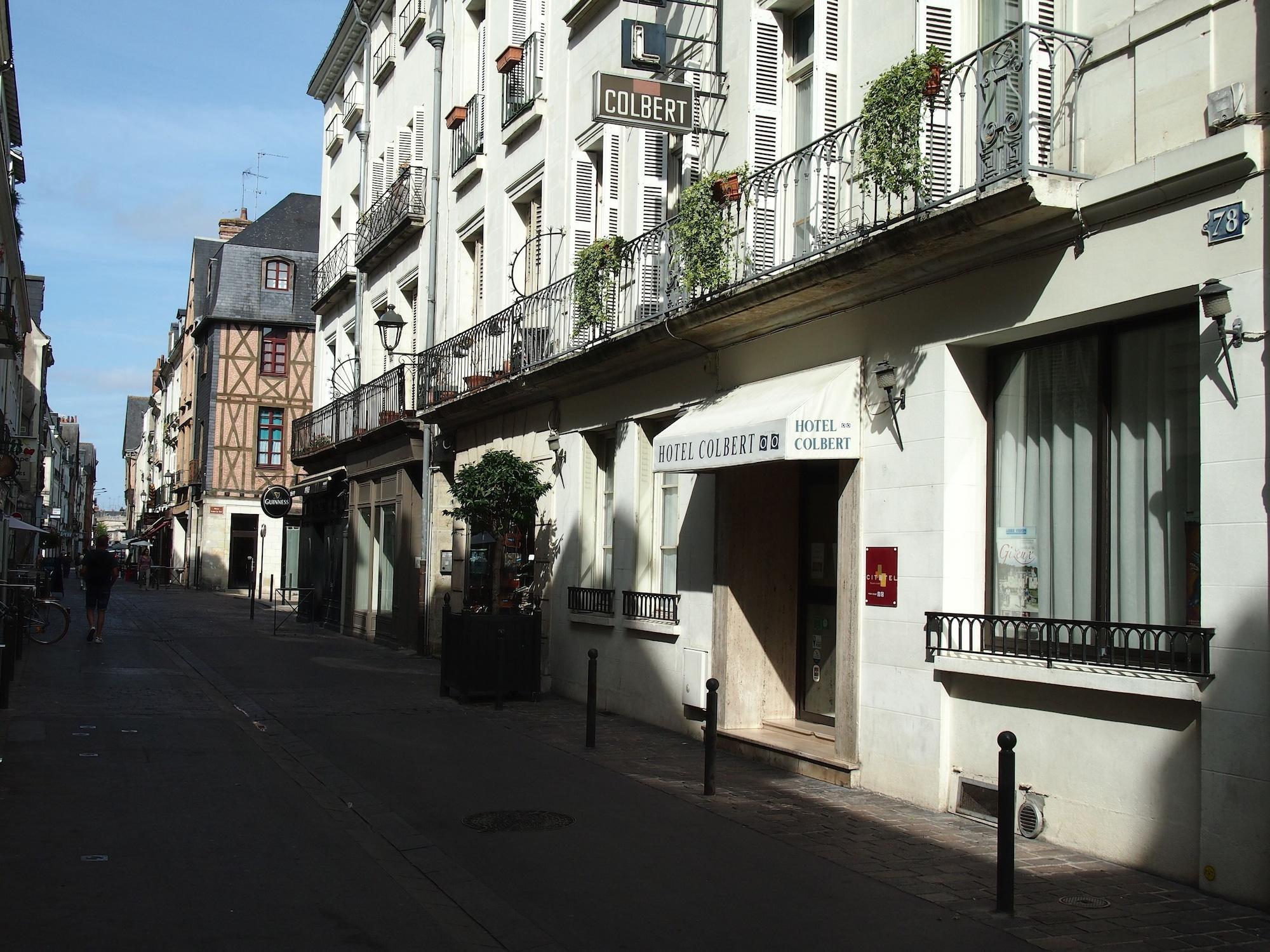 Vista Exterior Hôtel Colbert Tours