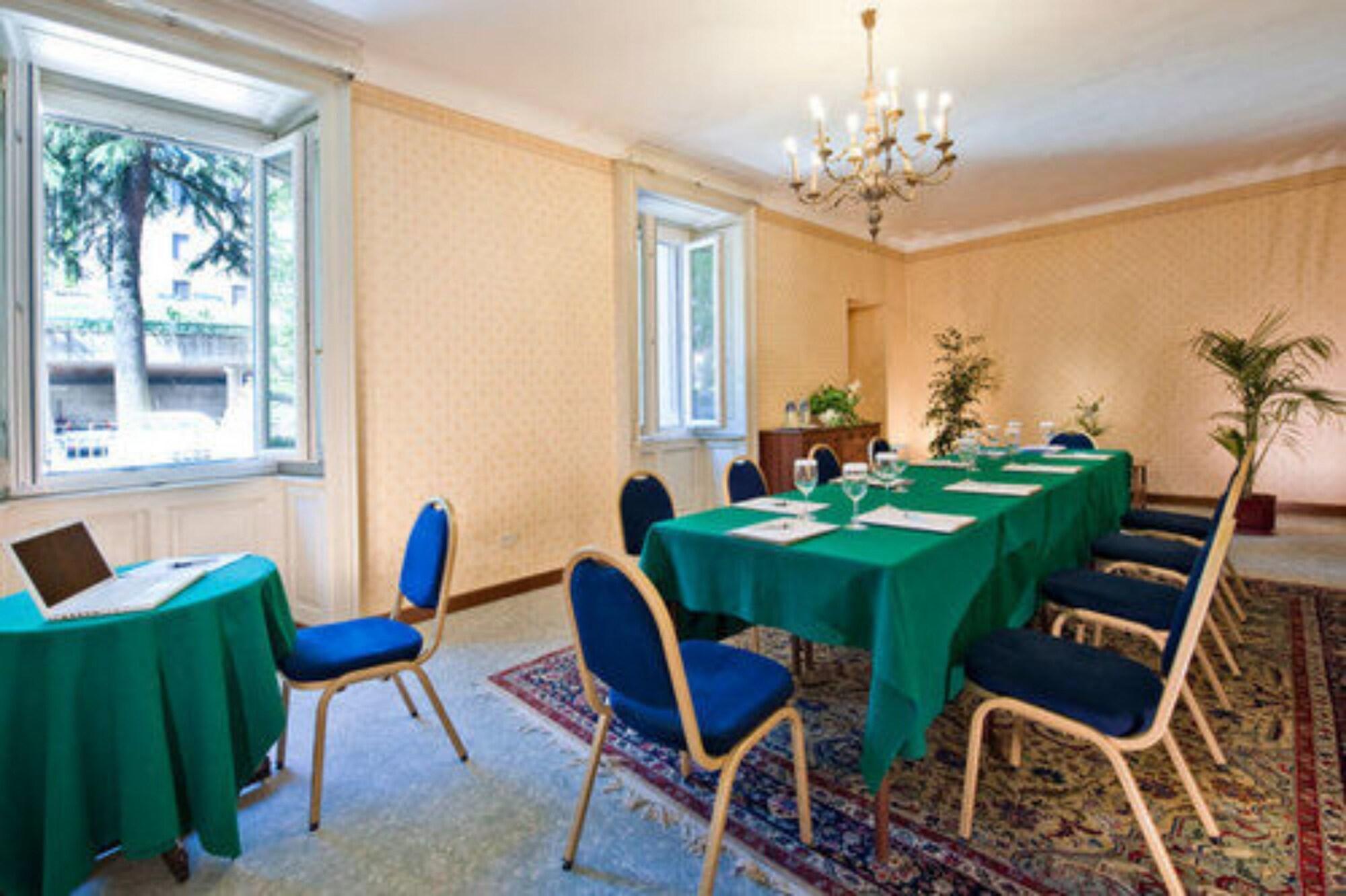 Sala de Reuniones Grand Hotel Regina