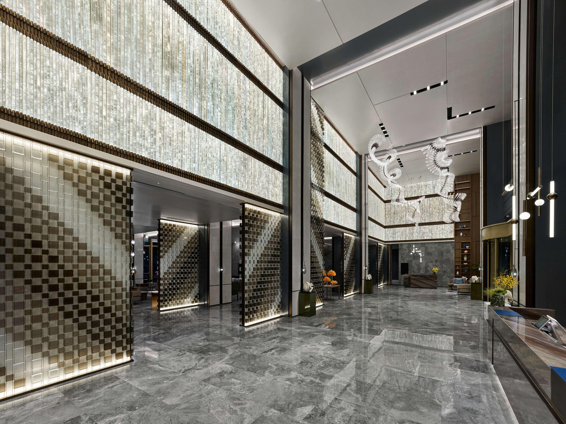 Vista Lobby DoubleTree by Hilton Qidong, China