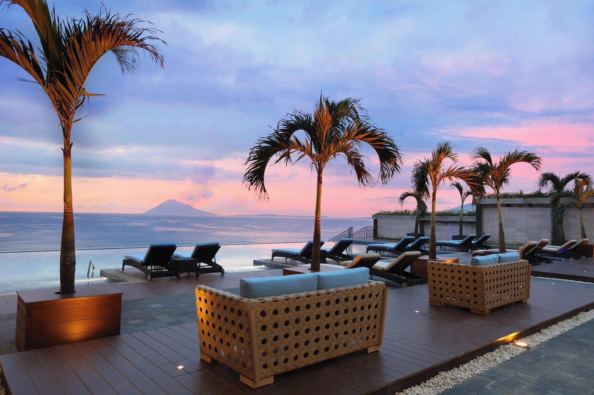 Vista Piscina Four Points by Sheraton Manado
