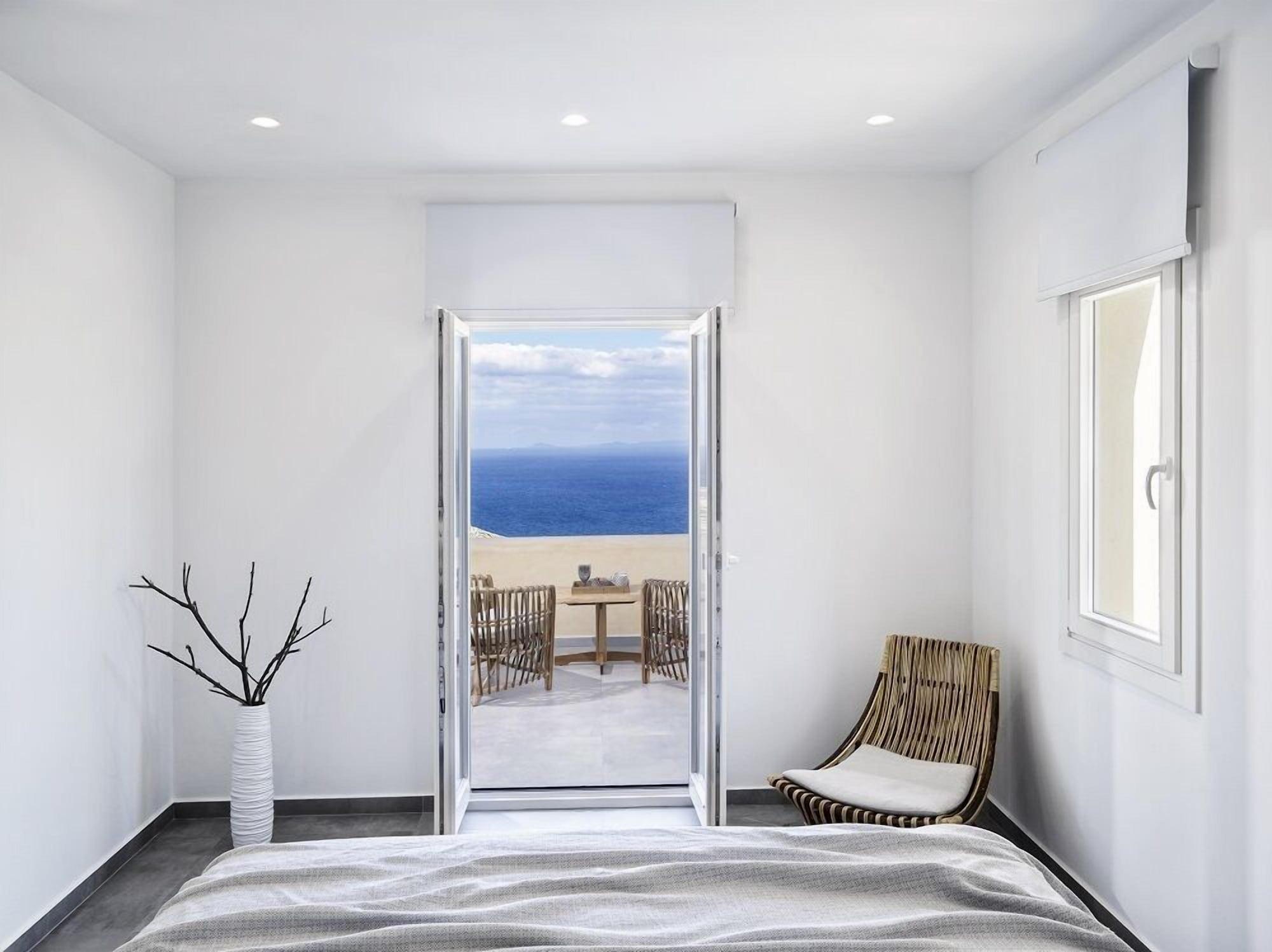 Restaurant AVATON Folegandros