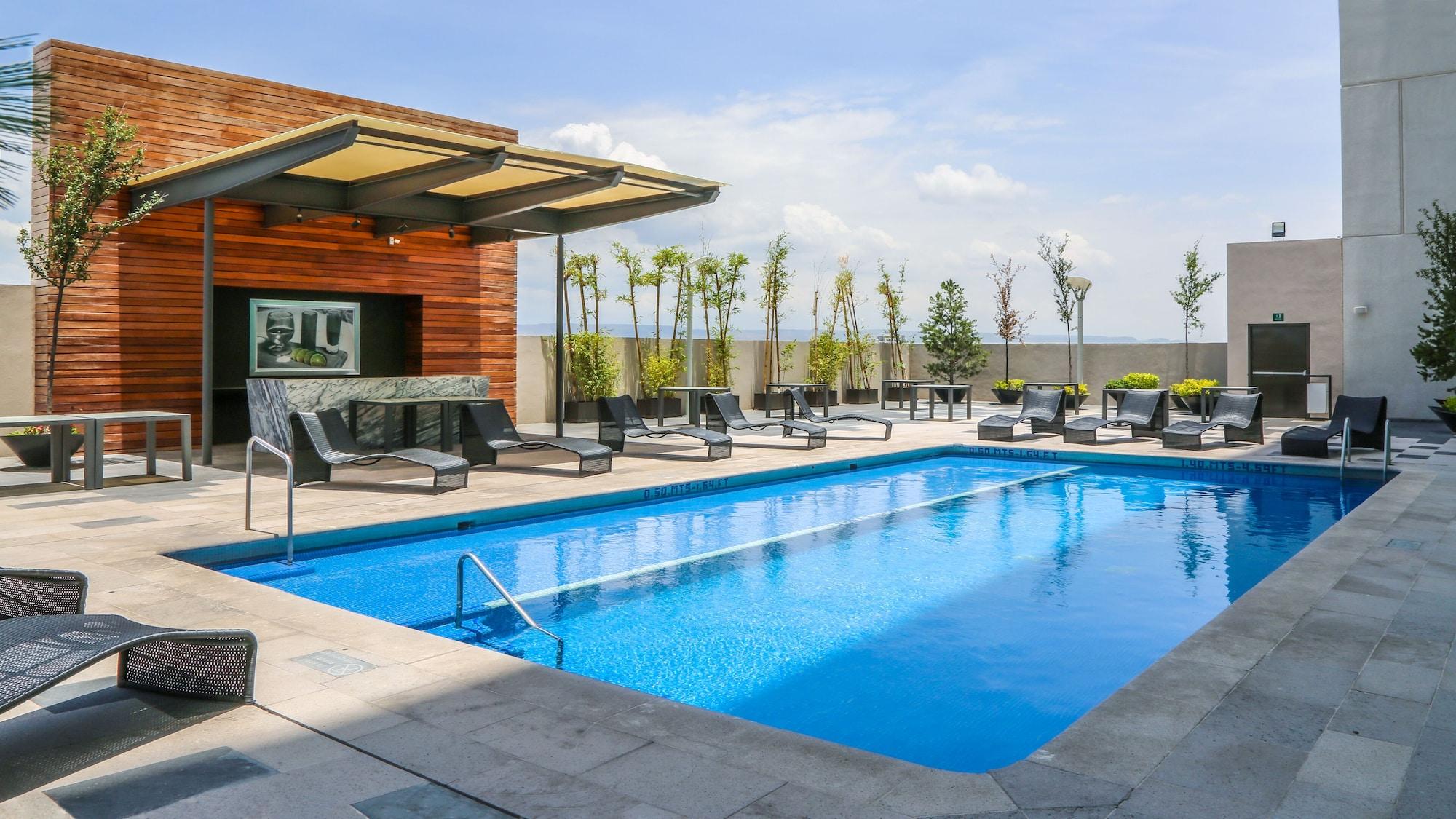 Vista Exterior Hilton Garden Inn Aguascalientes