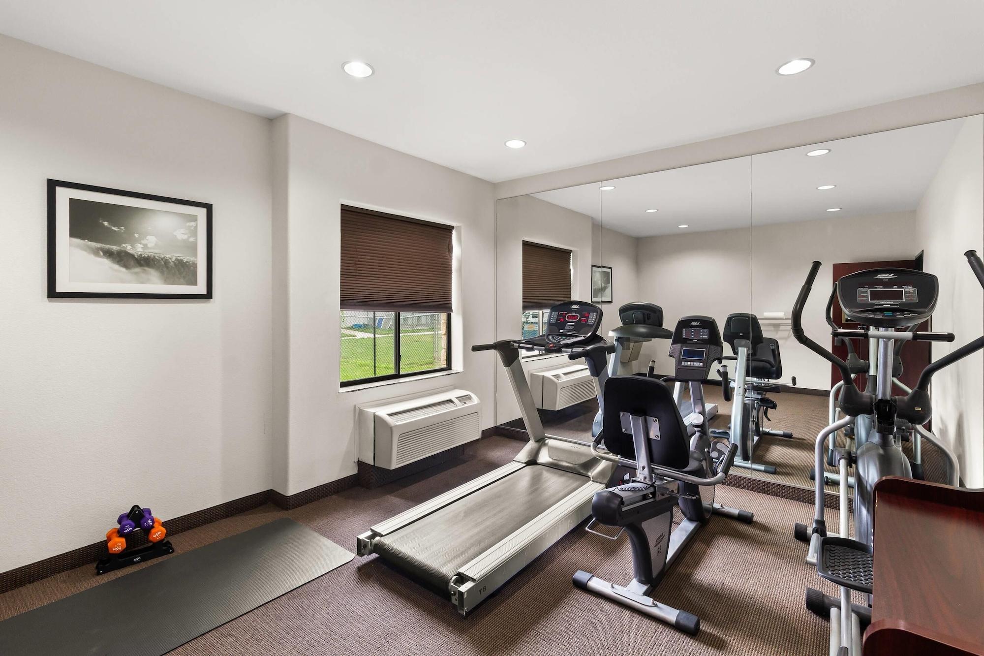 Gimnasio Sleep Inn & Suites Bush Intercontinental - IAH East