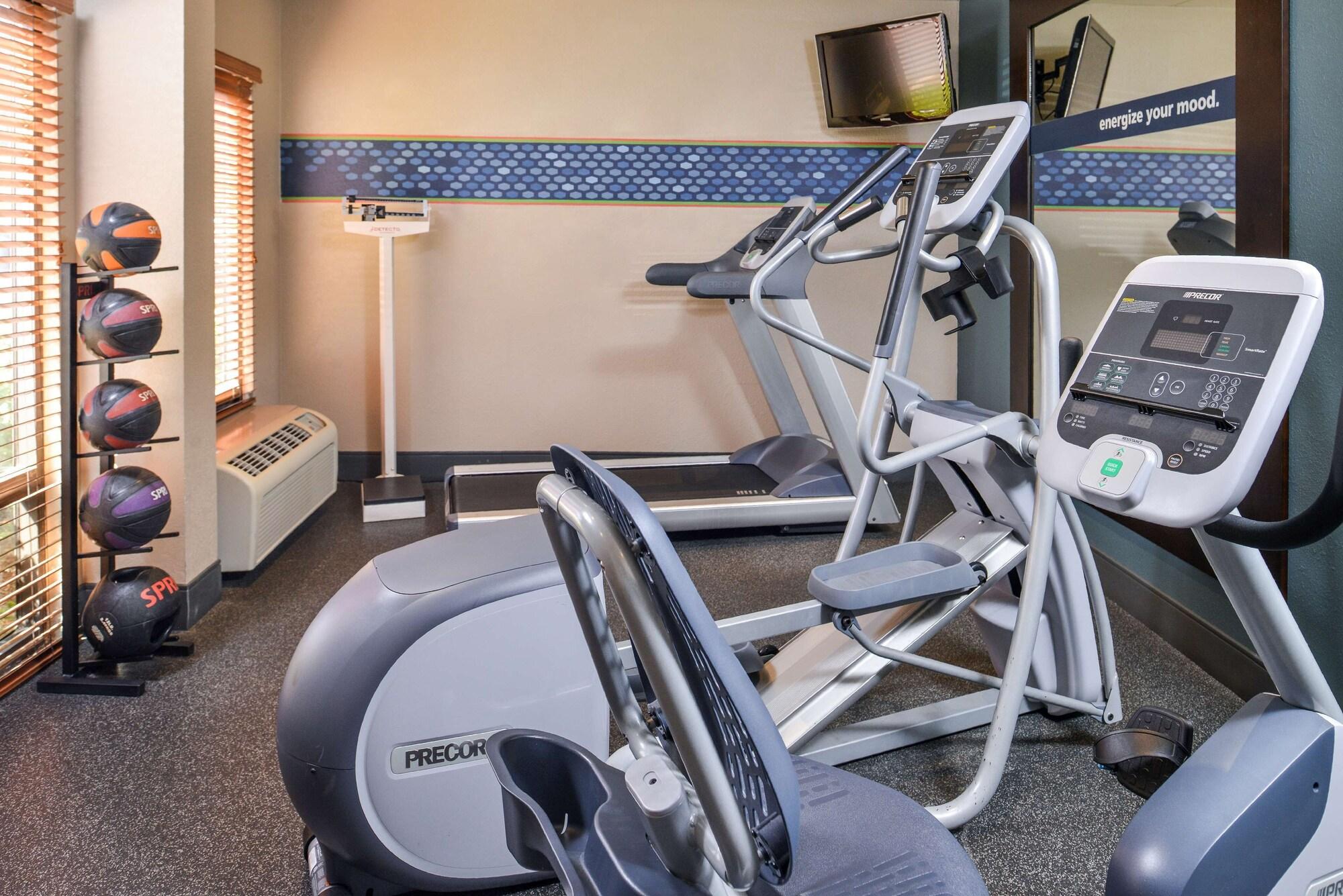 Gimnasio Hampton Inn closest to Universal Orlando