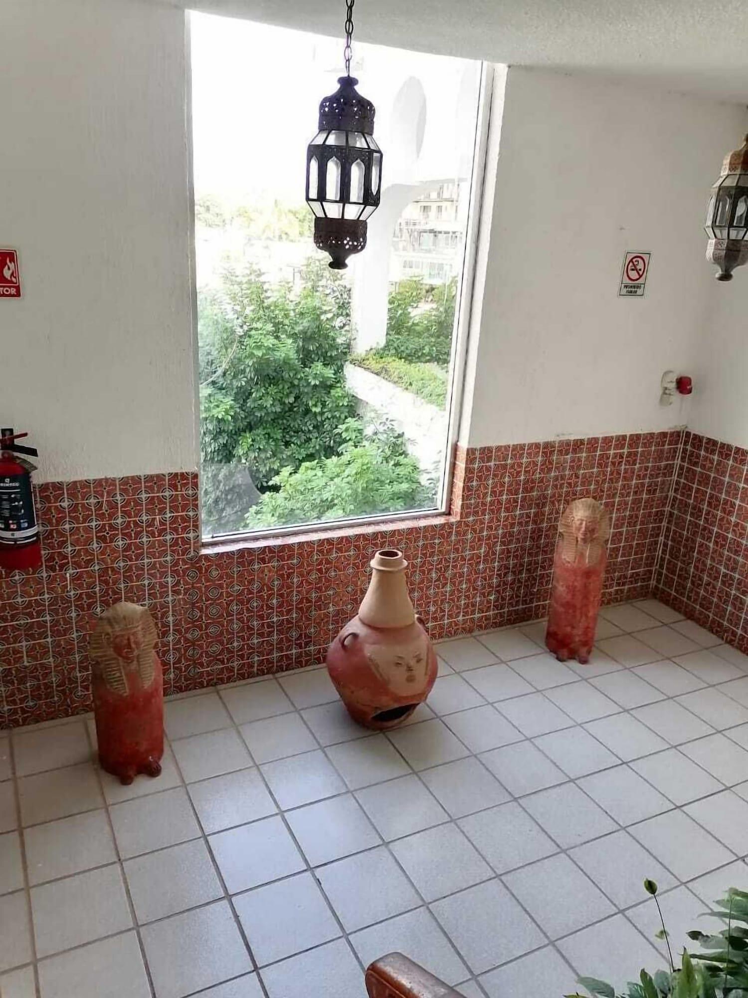 Varios Marina Palace Tequesquitengo