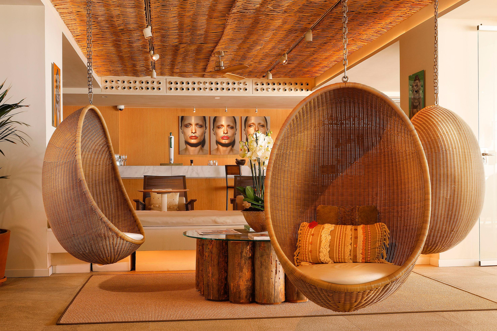 Vista Lobby ME Ibiza - The Leading Hotels of the World